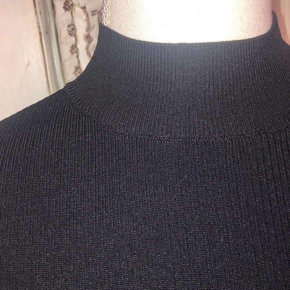 NA-KD Minimalist Mock Neck open Back Long Sleeve Ribbed Knit Bodycon Black Dress - Picture 4 of 12